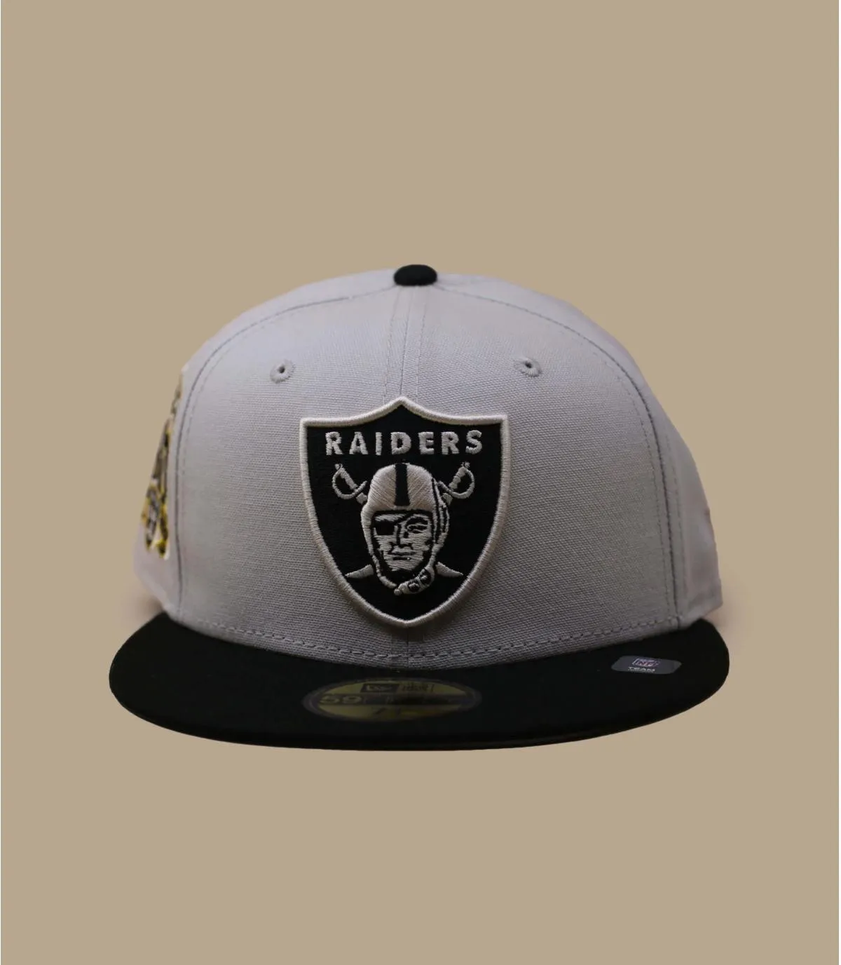 Casquette fitted beige patch Raiders - Casquette Two Tone 59Fifty Side Patch Raiders stone New Era : Headict