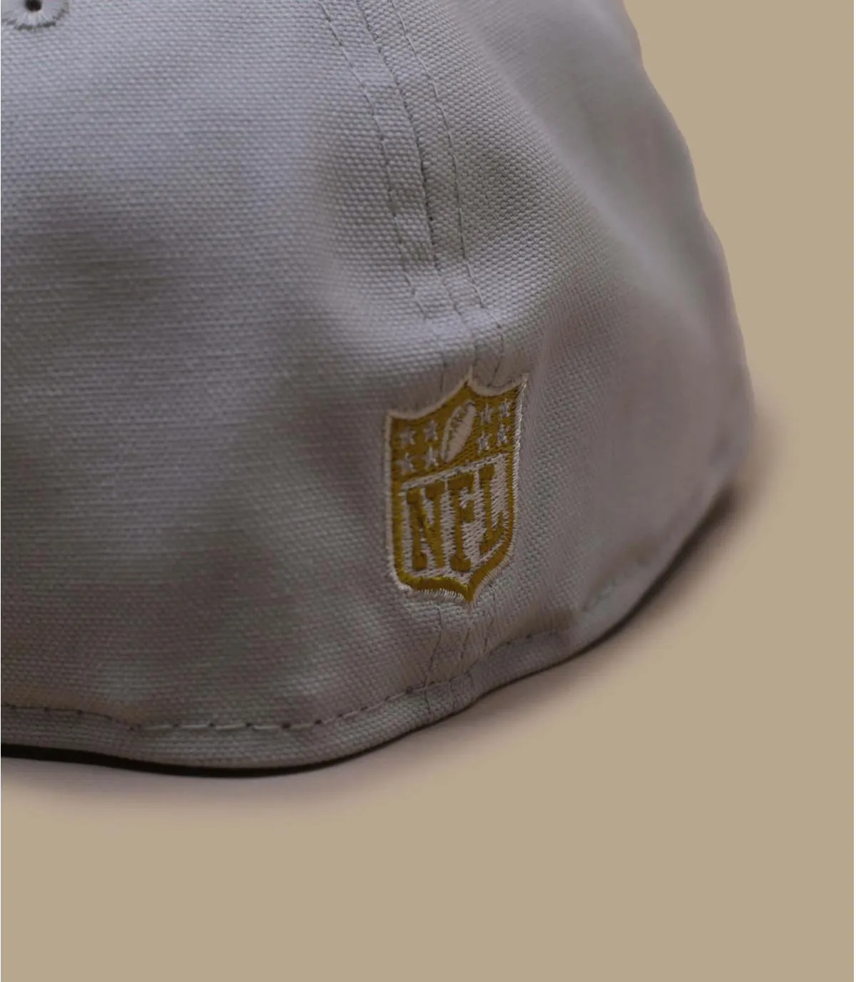 Casquette fitted beige patch Raiders - Casquette Two Tone 59Fifty Side Patch Raiders stone New Era : Headict