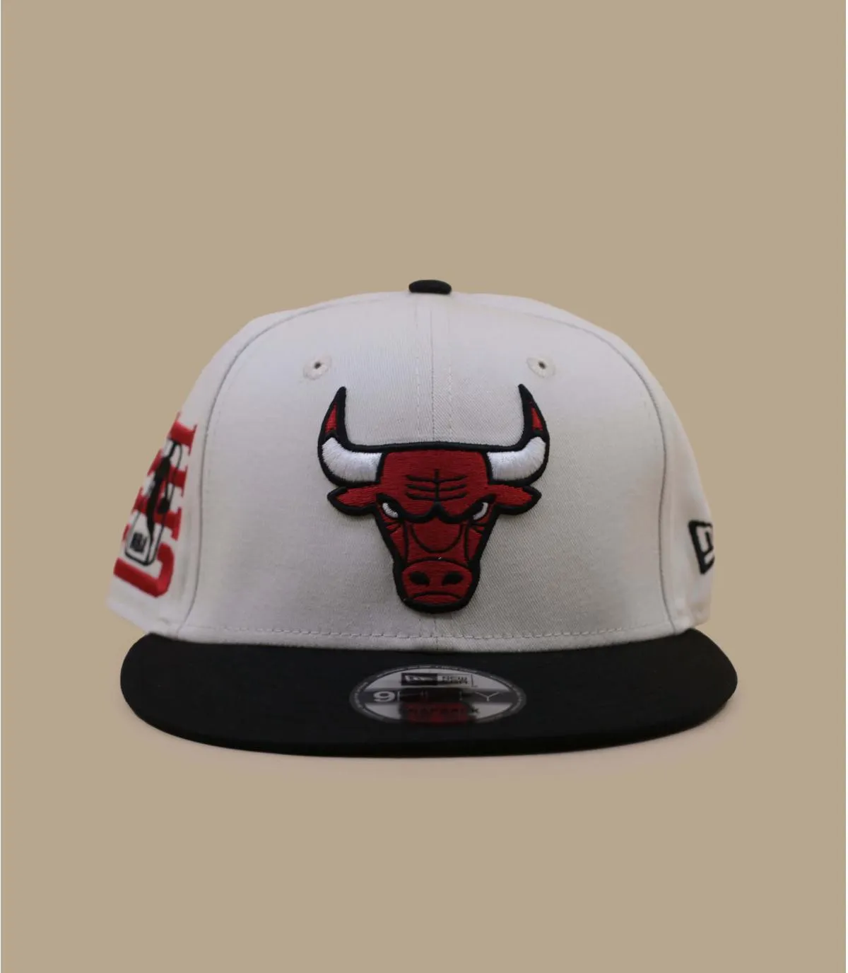 Casquette snapback Bulls beige noire - Casquette NBA Logo 9Fifty Bulls ivory New Era : Headict