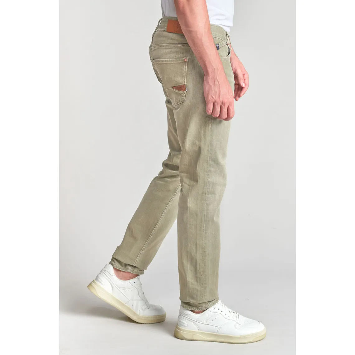 Jeans ajusté stretch 700/11, longueur 34 kaki en coton | 3 Suisses