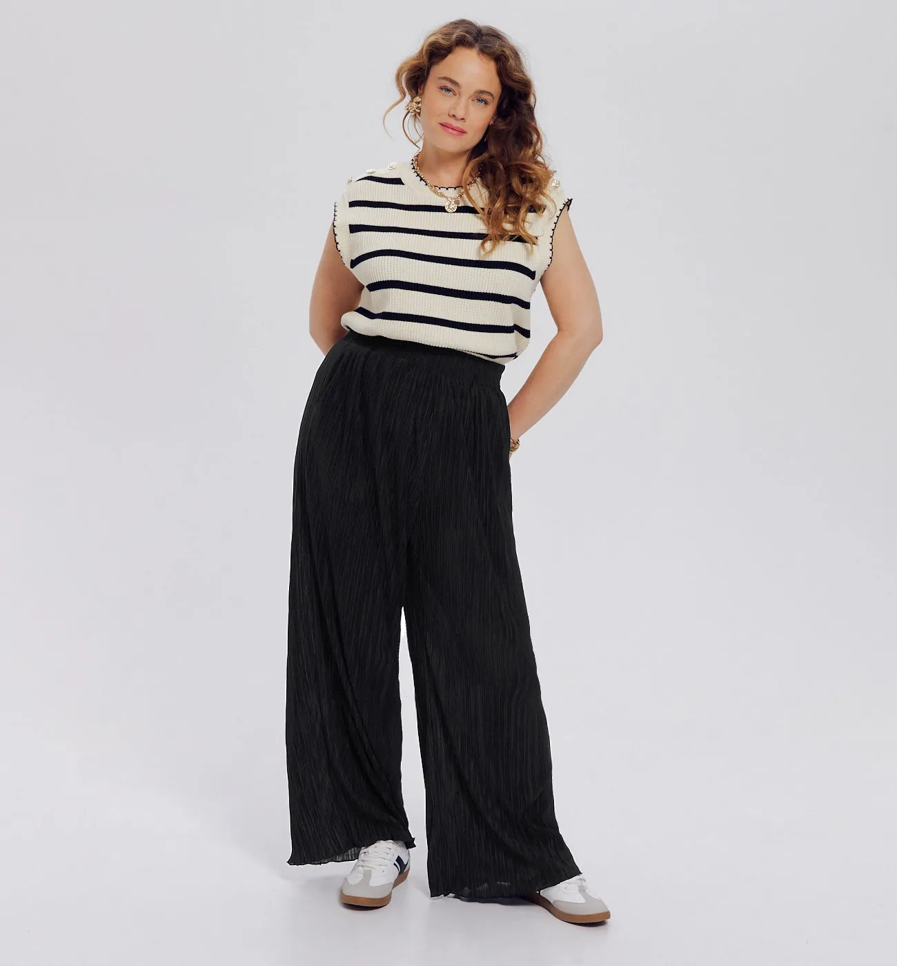 Pantalon large et plissé Femme - Noir