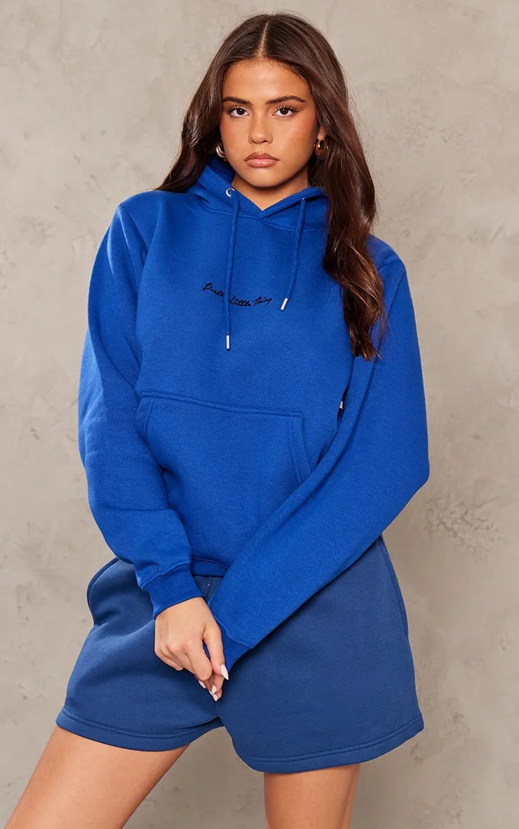 PRETTYLITTLETHING Hoodie oversize basique en sweat bleu cobalt