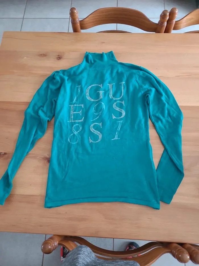 Pulls en taille M - GUESS | Beebs